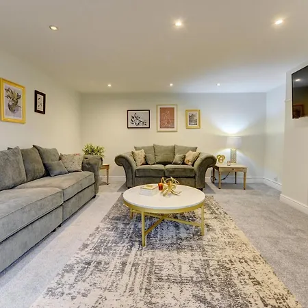 Kist Accommodates - The Woodlands * Harrogate
